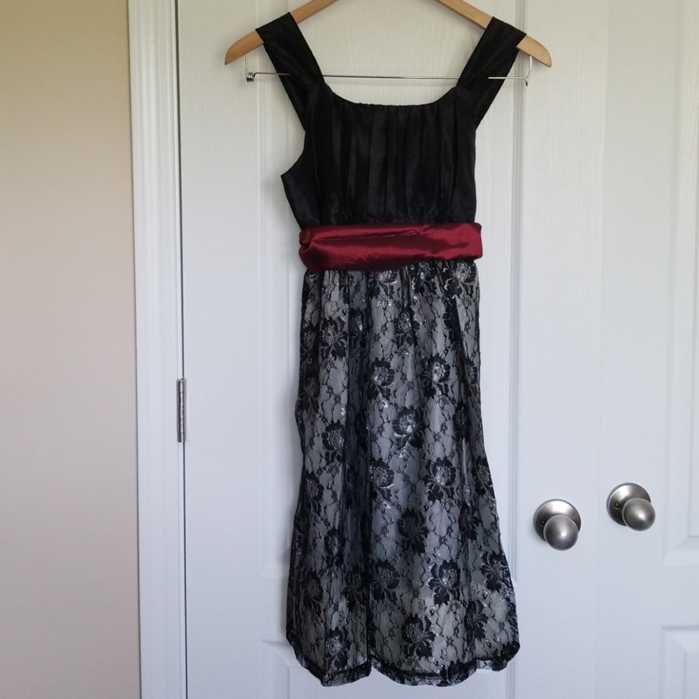 Girls holiday dress